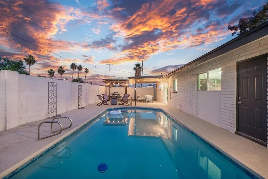 Cozy-Perfect Location-Private Pool-Heat Optional- Spring Training-Gcu Villa Phoenix