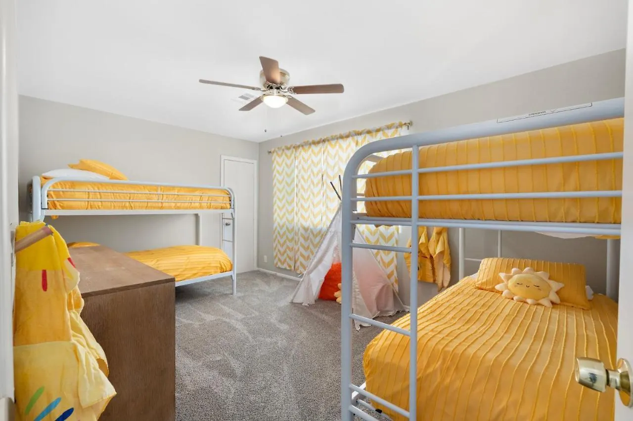Casa vacanze Villa Cozy-Perfect Location-Private Pool-Heat Optional-Sunsetfun-Gcu Phoenix