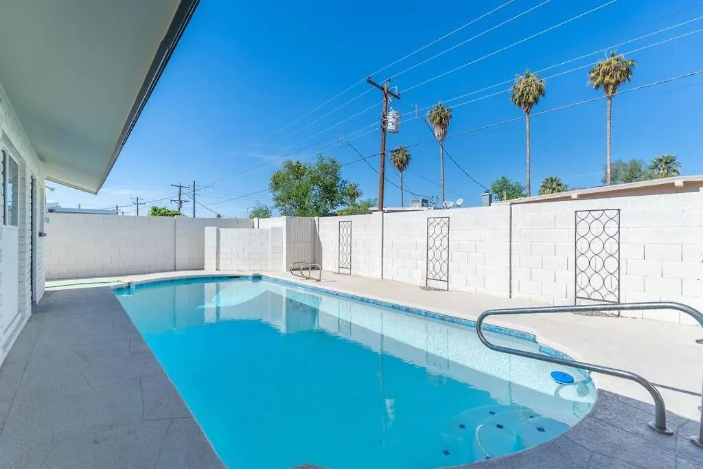 Cozy-Perfect Location-Private Pool-Heat Optional- Spring Training-Gcu Villa Phoenix 0*,